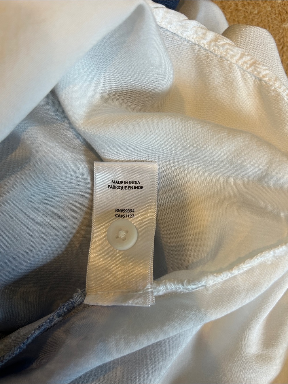 beachlunchlounge Navy to Cream Ombre Button-Down Shirt - Picture 7 of 7
